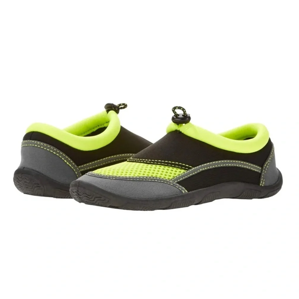 NWOT Athletic Works Kids Beach Water Shoe Size 2/3